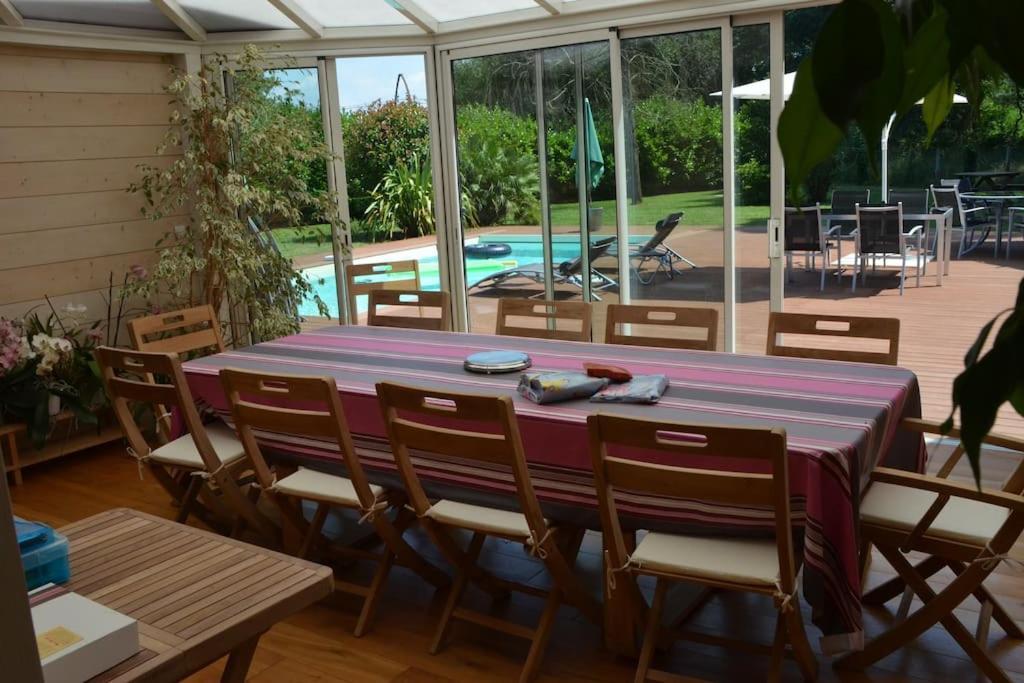 Avec Piscine A Proximite Des Plages Et De La Foret * Tarnos